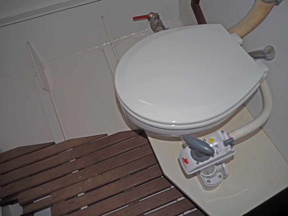 Fore ship, Accommodation